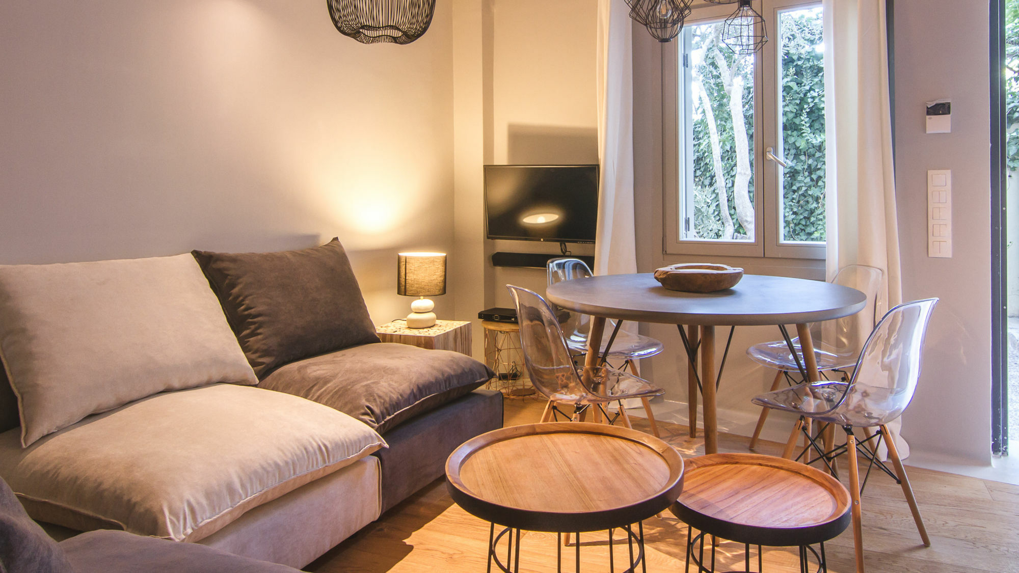 Acropolis Luxury Apartments เอเธนส์ ภายนอก รูปภาพ