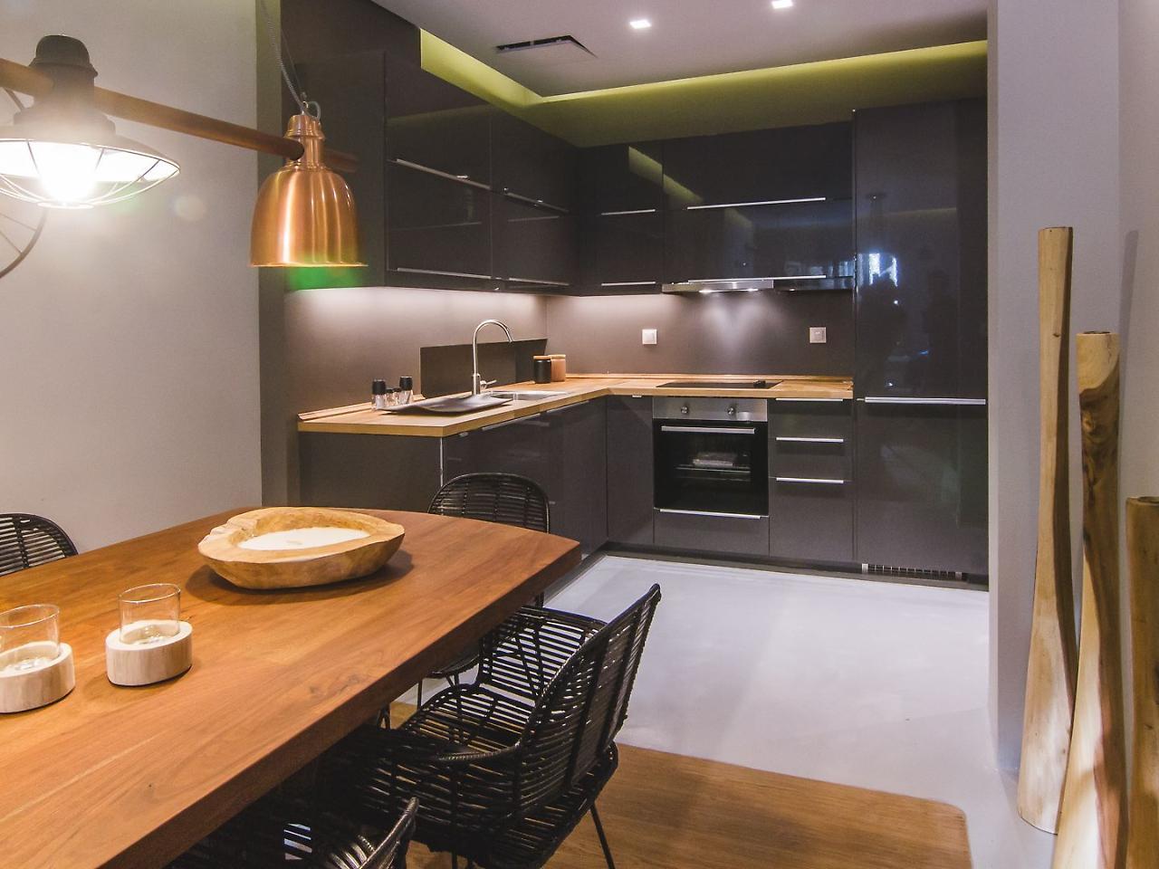 Acropolis Luxury Apartments เอเธนส์ ภายนอก รูปภาพ