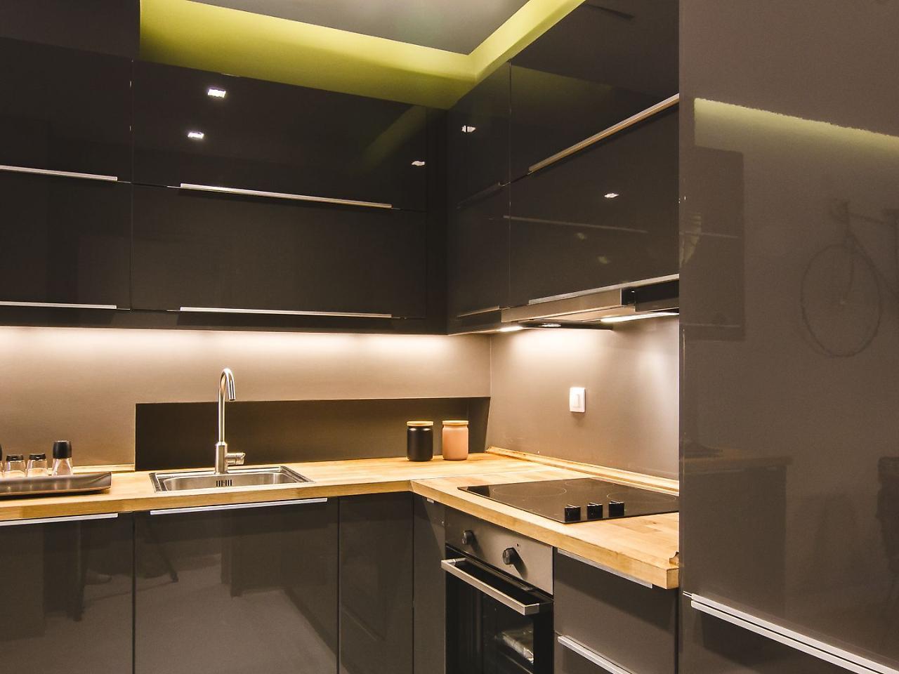 Acropolis Luxury Apartments เอเธนส์ ภายนอก รูปภาพ